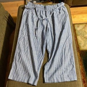 Jones & Co cropped palazzo pant